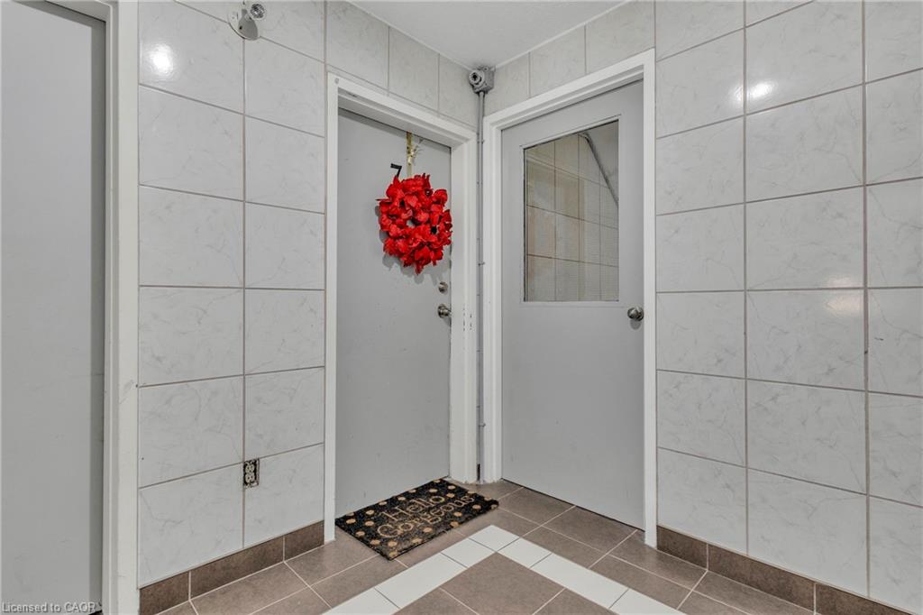 7-119 Cedar Street S Property Photo 20