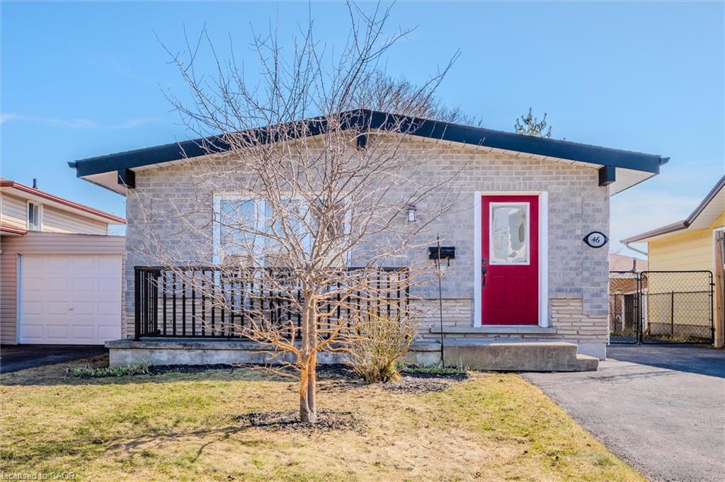 46 Roberts Crescent Property Photo 1