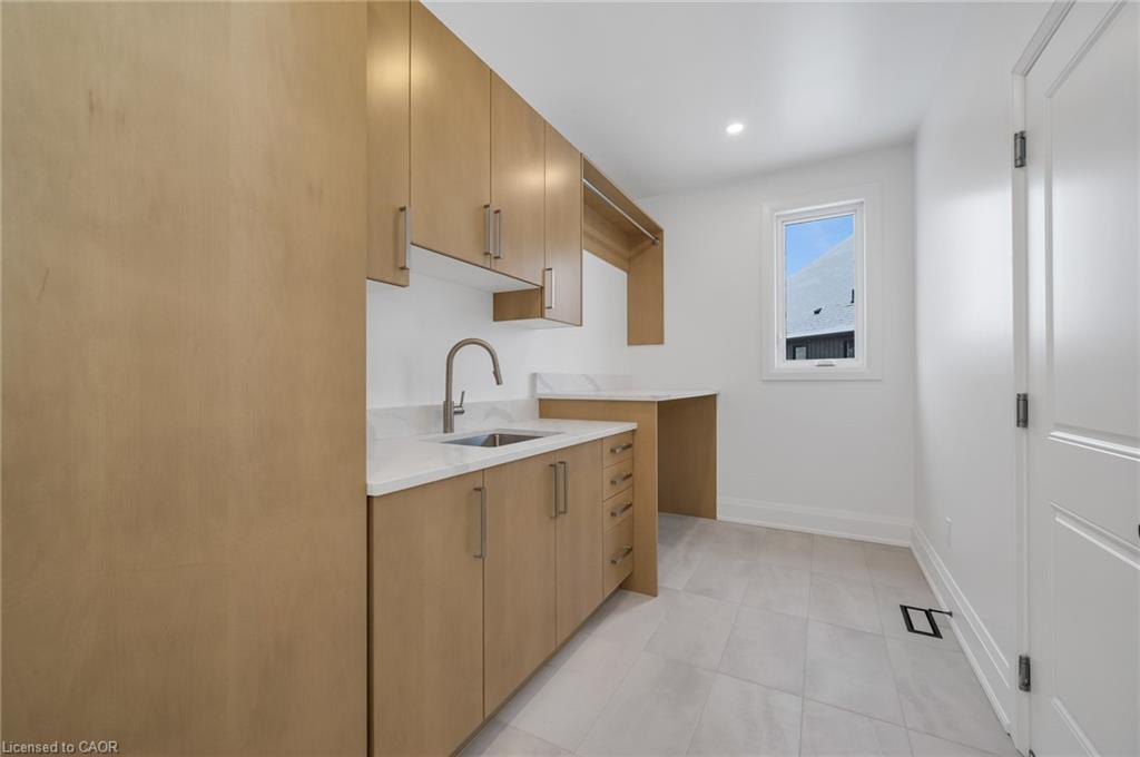 3643 Vosburgh Place Property Photo 25