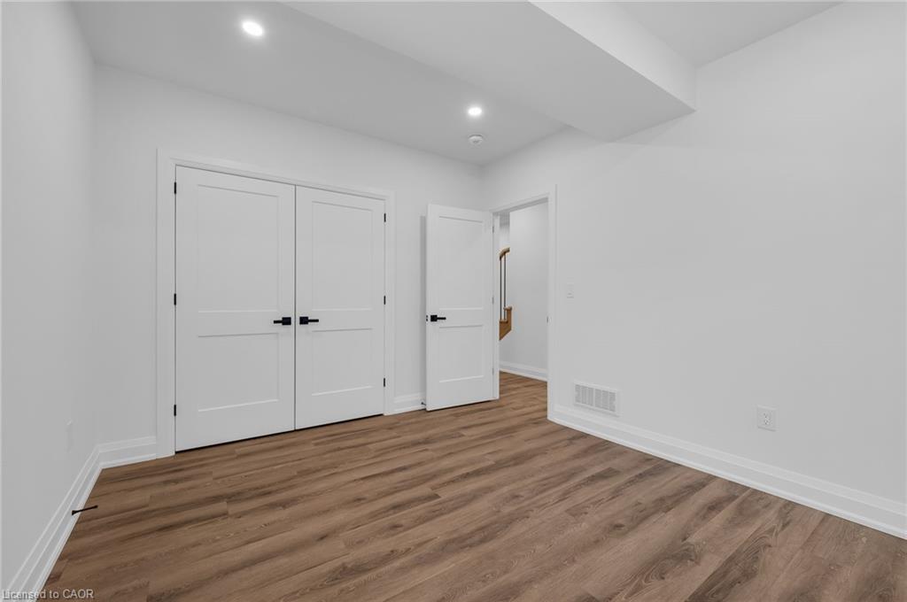 3643 Vosburgh Place Property Photo 39