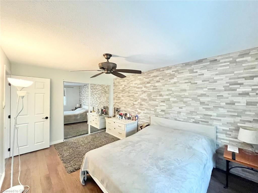 8-279 Sandowne Drive Property Photo 15