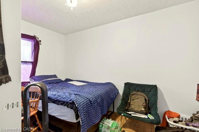 196 1/2 Kenilworth Avenue N Property Photo 43