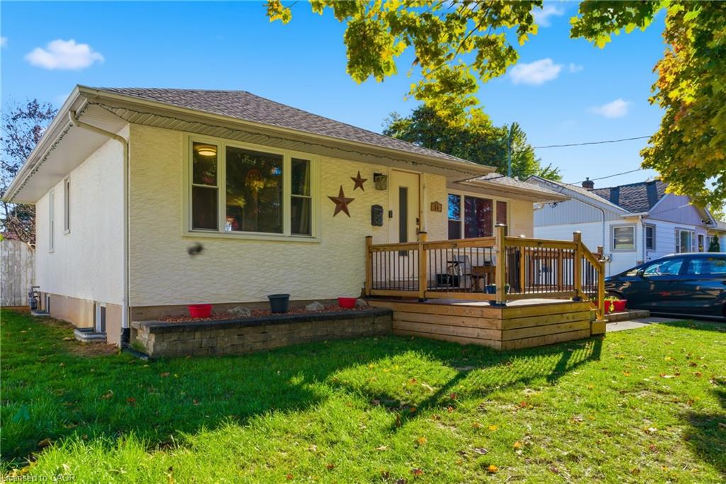 14 Heywood Avenue Property Photo 2