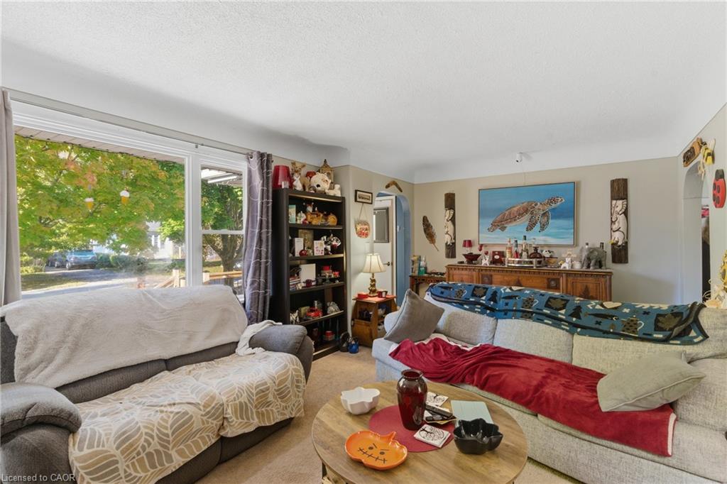 14 Heywood Avenue Property Photo 30