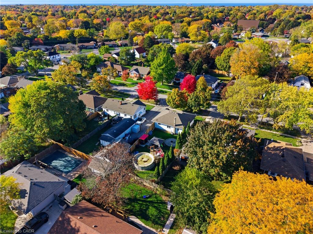 14 Heywood Avenue Property Photo 32