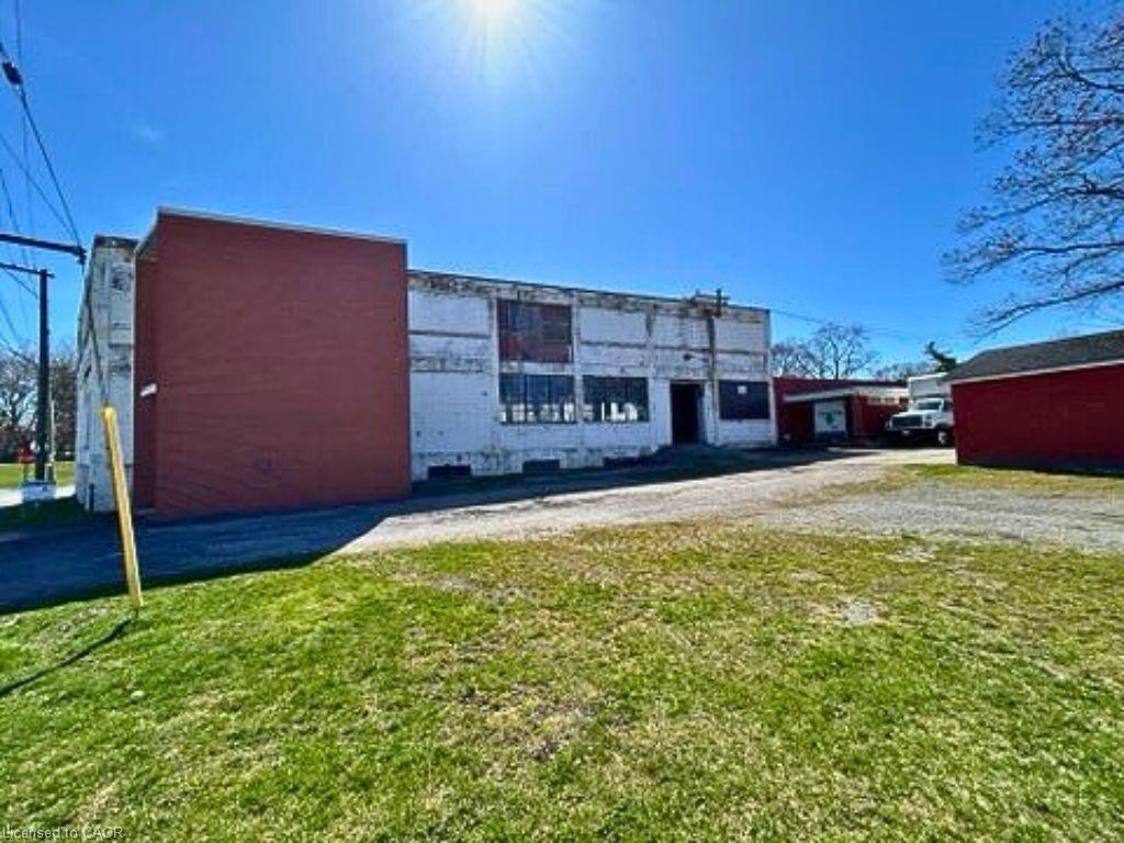 5059 Palmer Avenue Property Photo 2