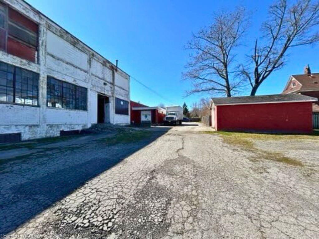 5059 Palmer Avenue Property Photo 7