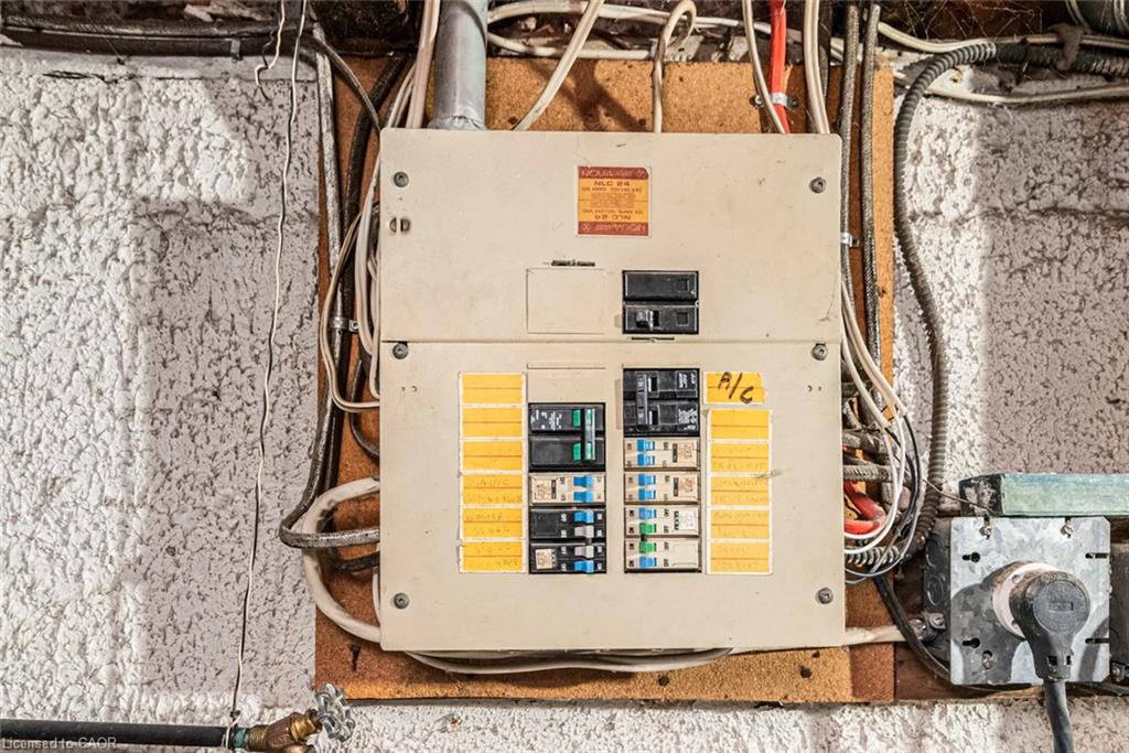 538 Hughson Street N Property Photo 34