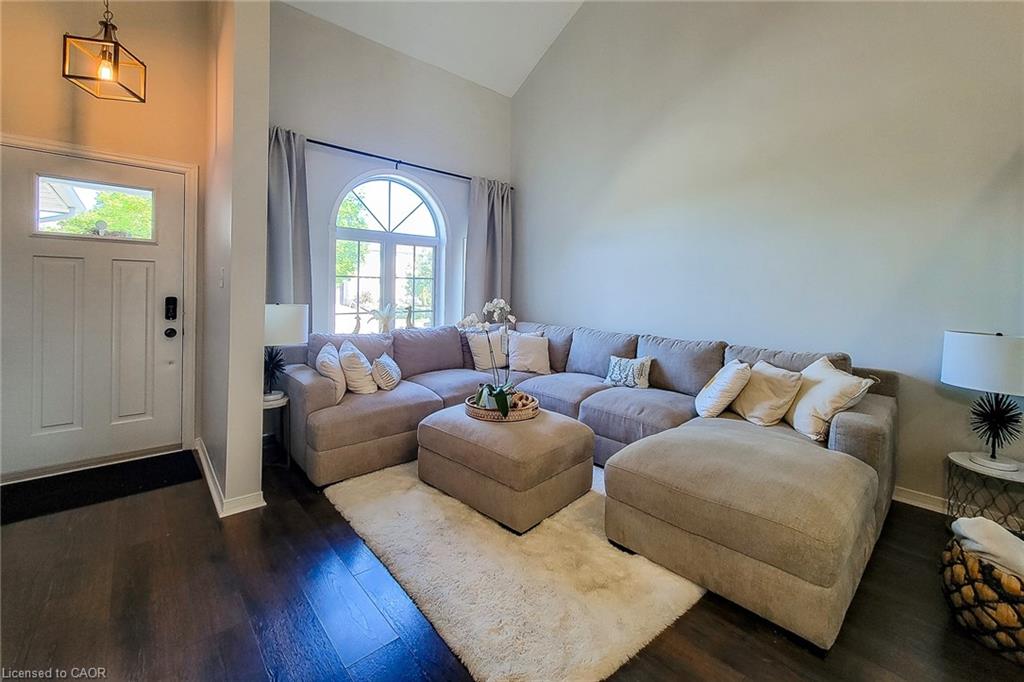 4532 Garden Gate Terrace Property Photo 12