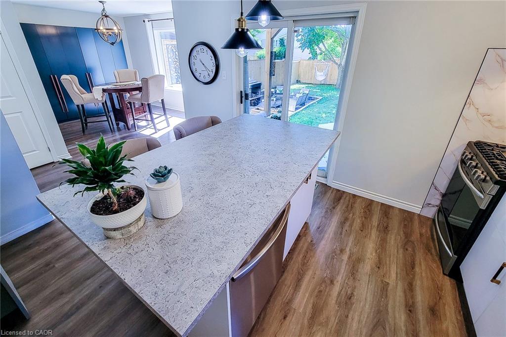 4532 Garden Gate Terrace Property Photo 20