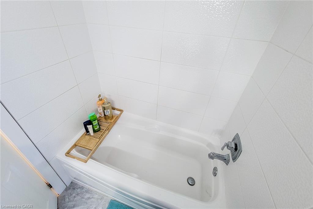 4532 Garden Gate Terrace Property Photo 30