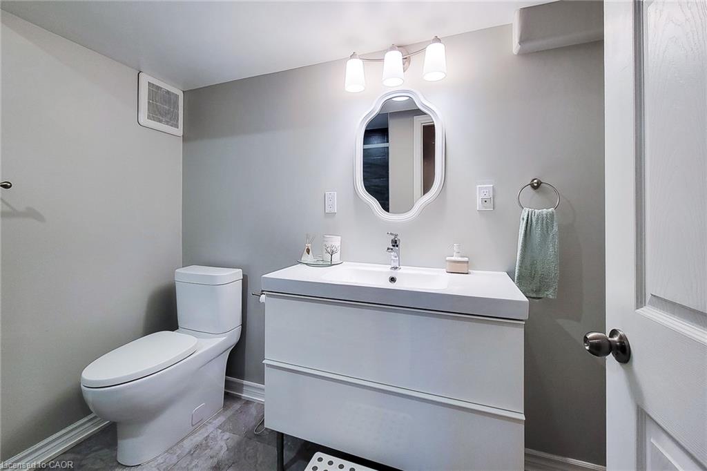 4532 Garden Gate Terrace Property Photo 38