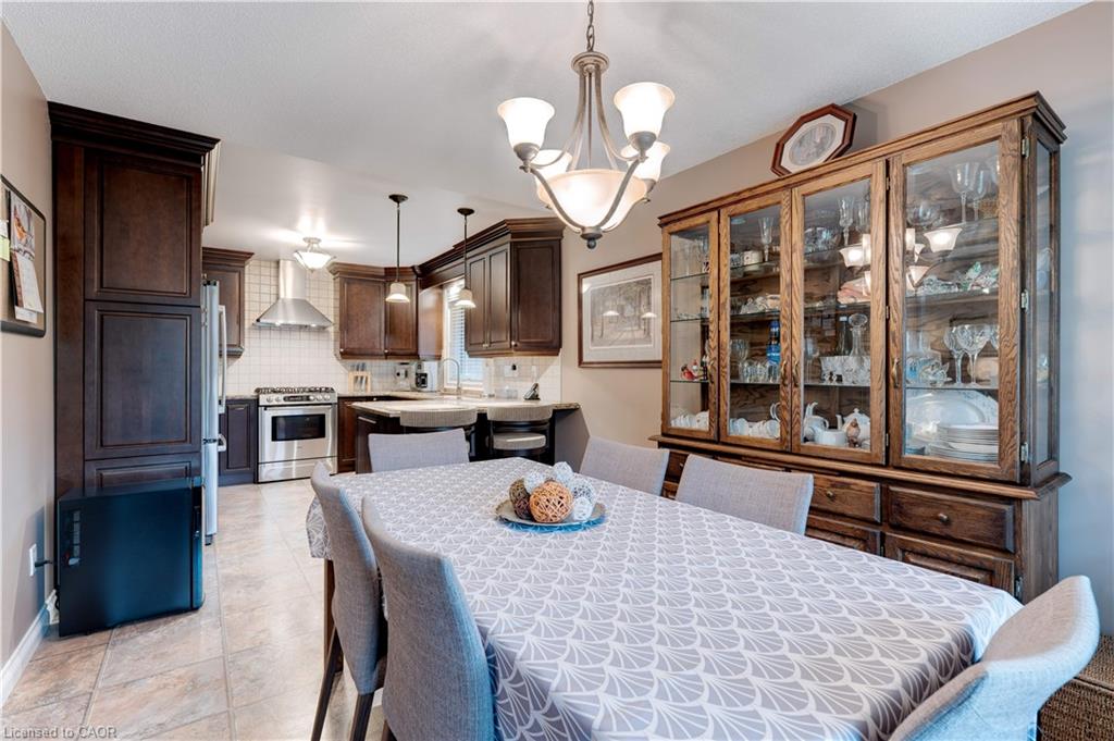 2238 Fassel Avenue Property Photo 9