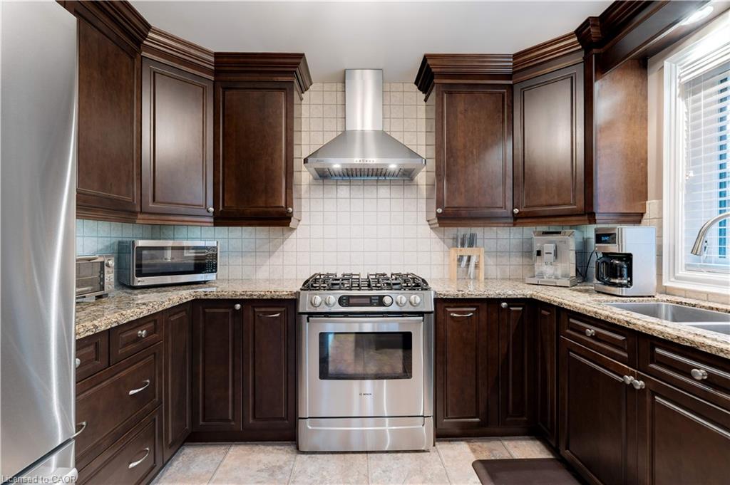 2238 Fassel Avenue Property Photo 12