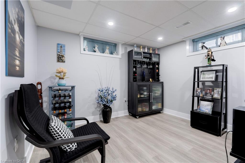 2238 Fassel Avenue Property Photo 25