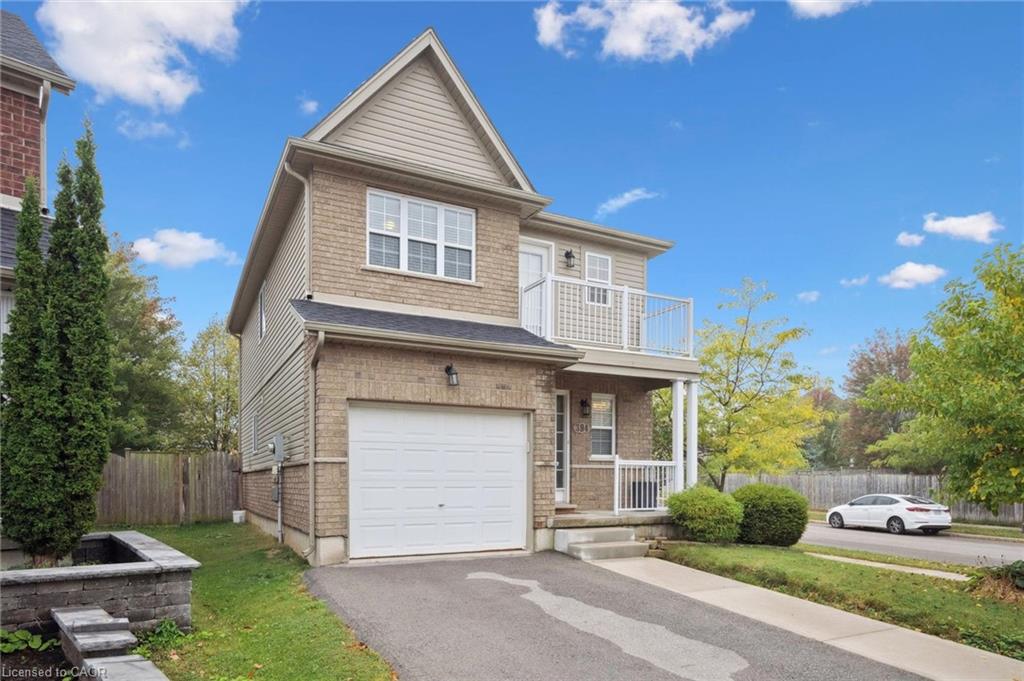 394 Sauve Crescent Property Photo 2