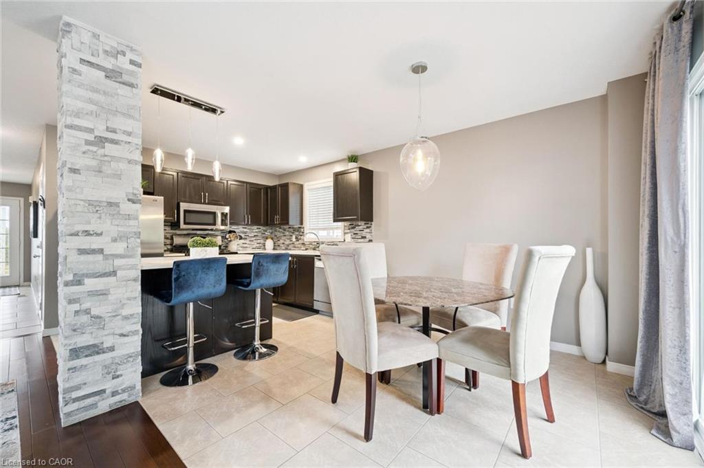 394 Sauve Crescent Property Photo 11