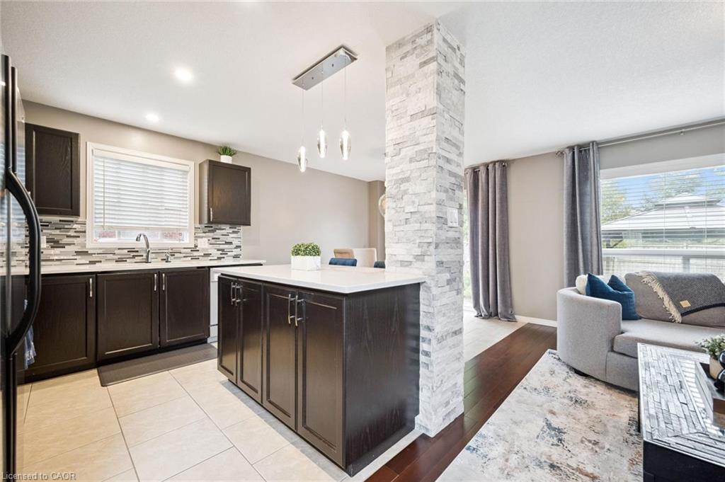 394 Sauve Crescent Property Photo 17