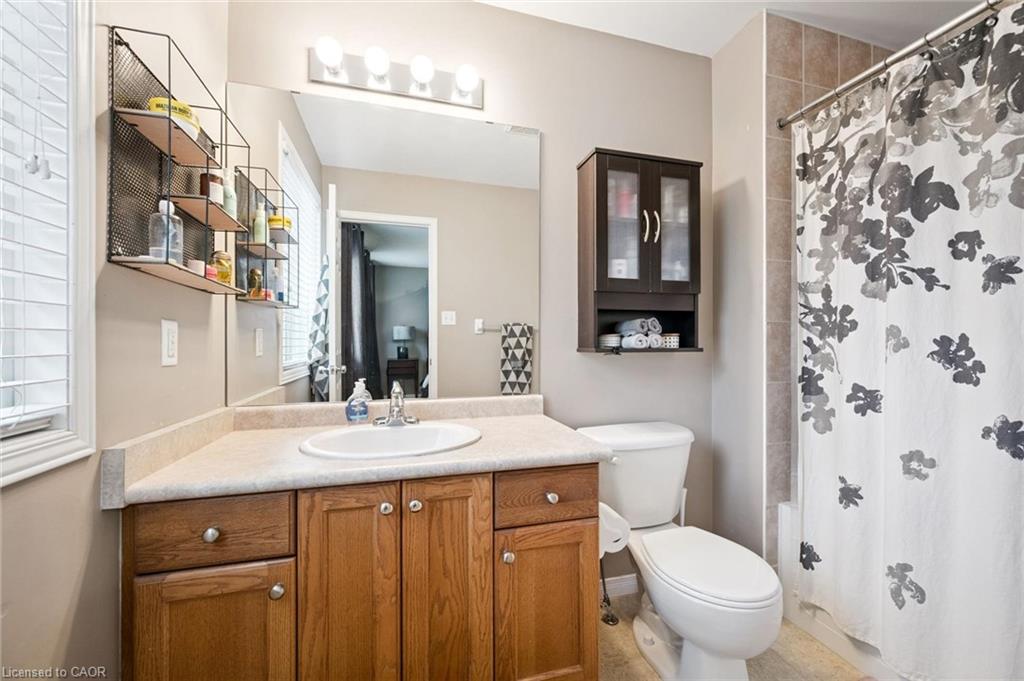 394 Sauve Crescent Property Photo 20