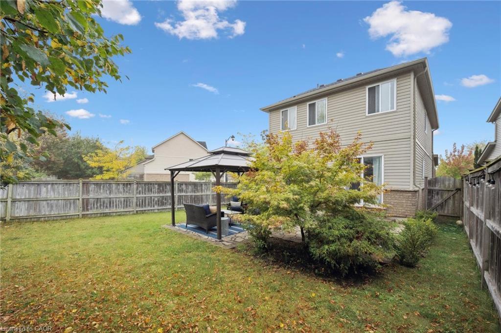 394 Sauve Crescent Property Photo 26