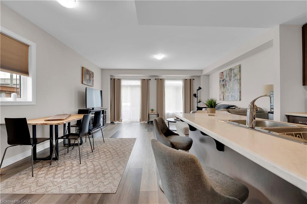 24-27 Rachel Drive Property Photo 7