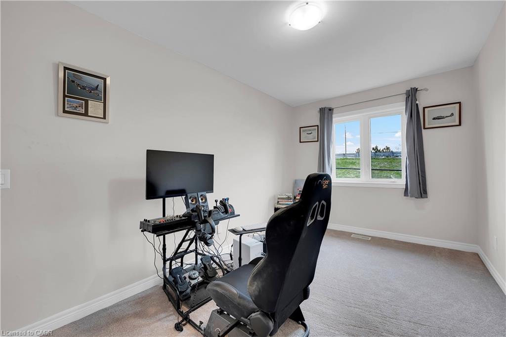 24-27 Rachel Drive Property Photo 37