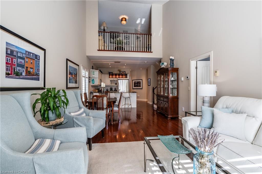 56 Videl Crescent N Property Photo 10