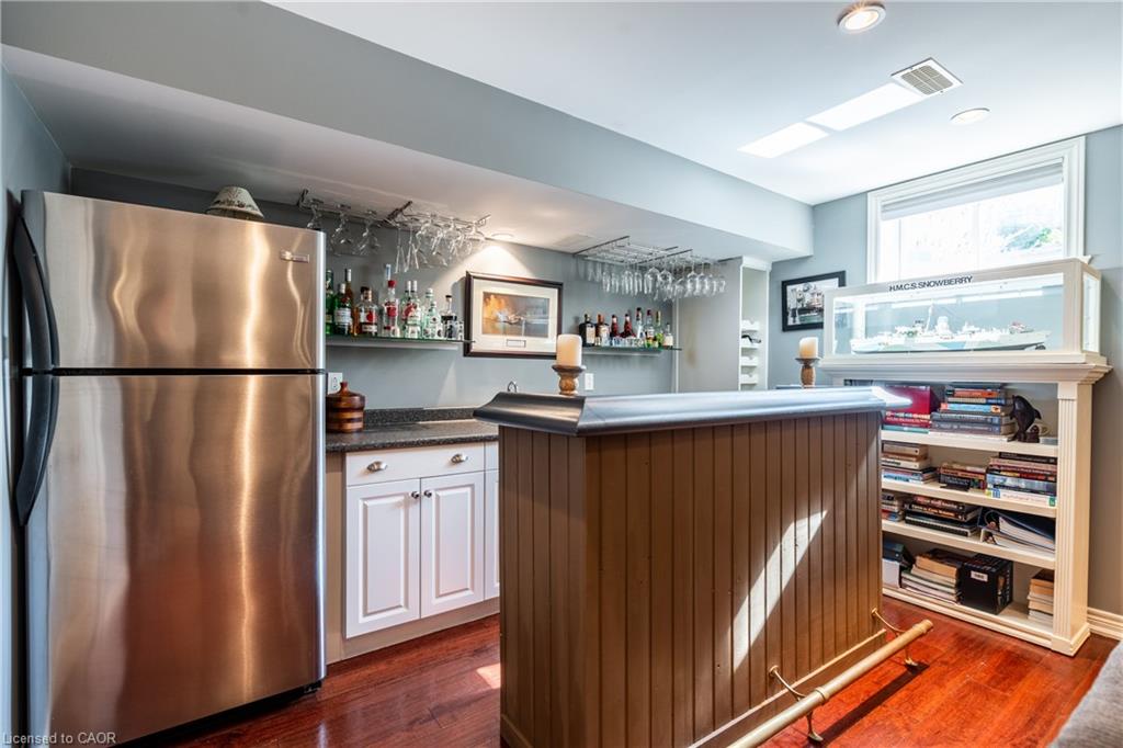 56 Videl Crescent N Property Photo 19