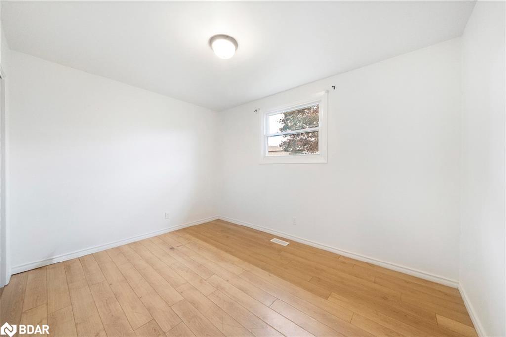 14 Maple Court Property Photo 14