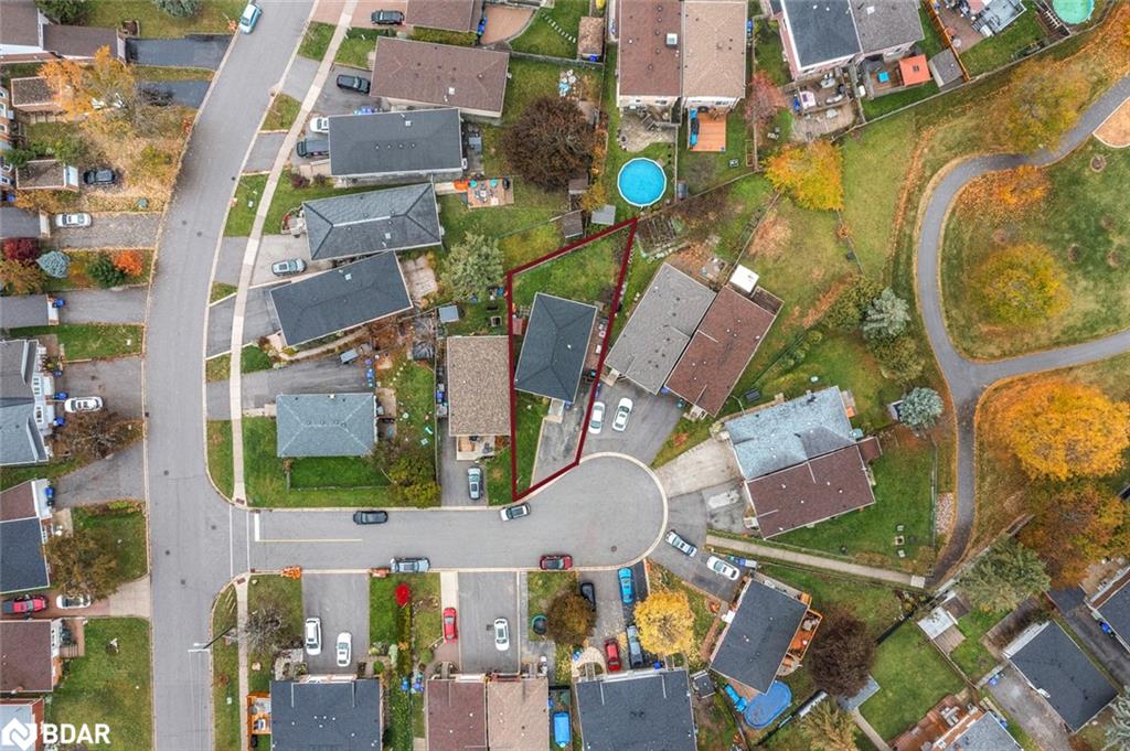 14 Maple Court Property Photo 33