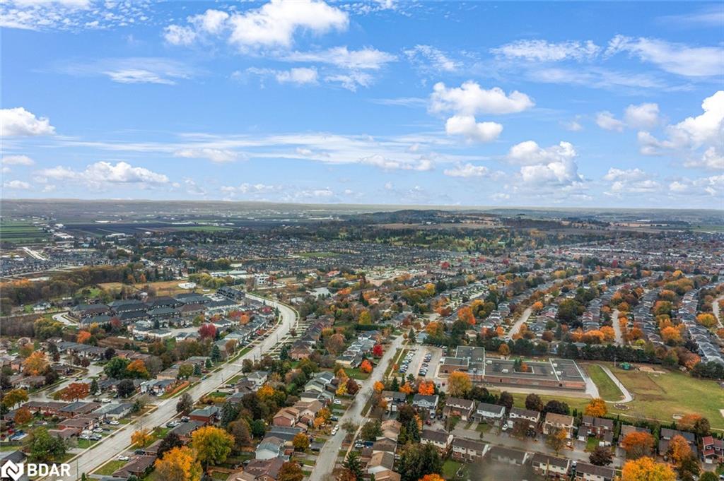 14 Maple Court Property Photo 34