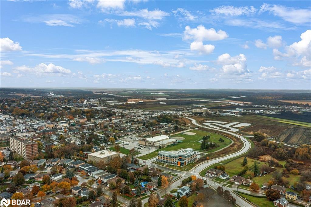 14 Maple Court Property Photo 35