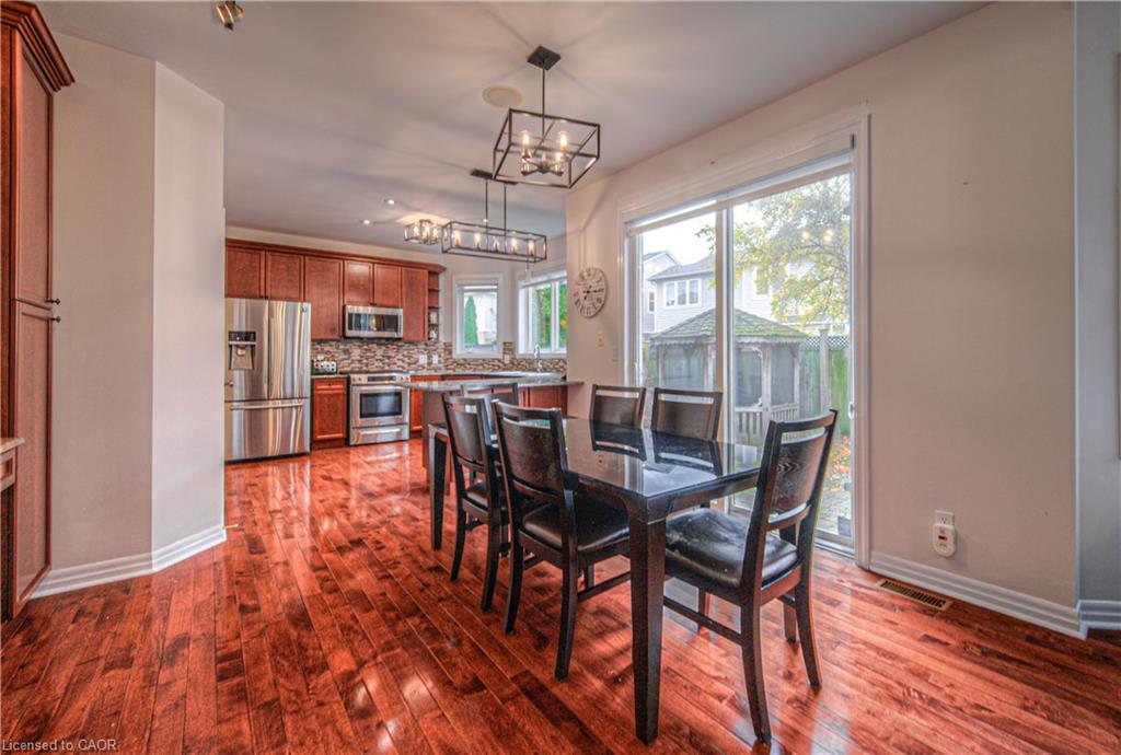 47 Dellgrove Circle Property Photo 10