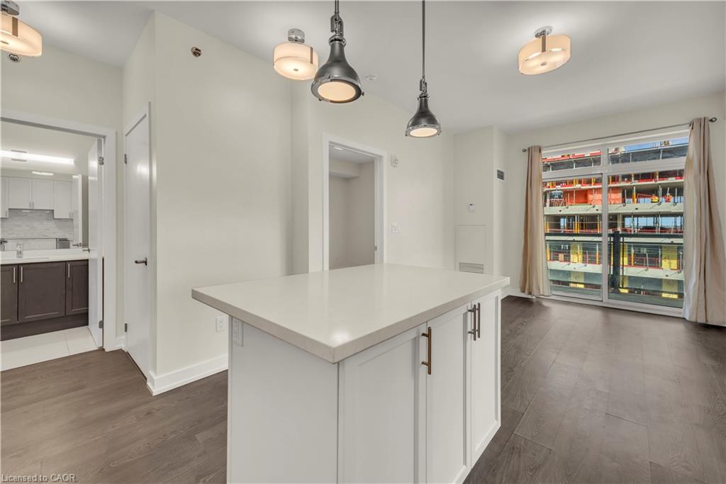 520-2486 Old Bronte Road Property Photo 12