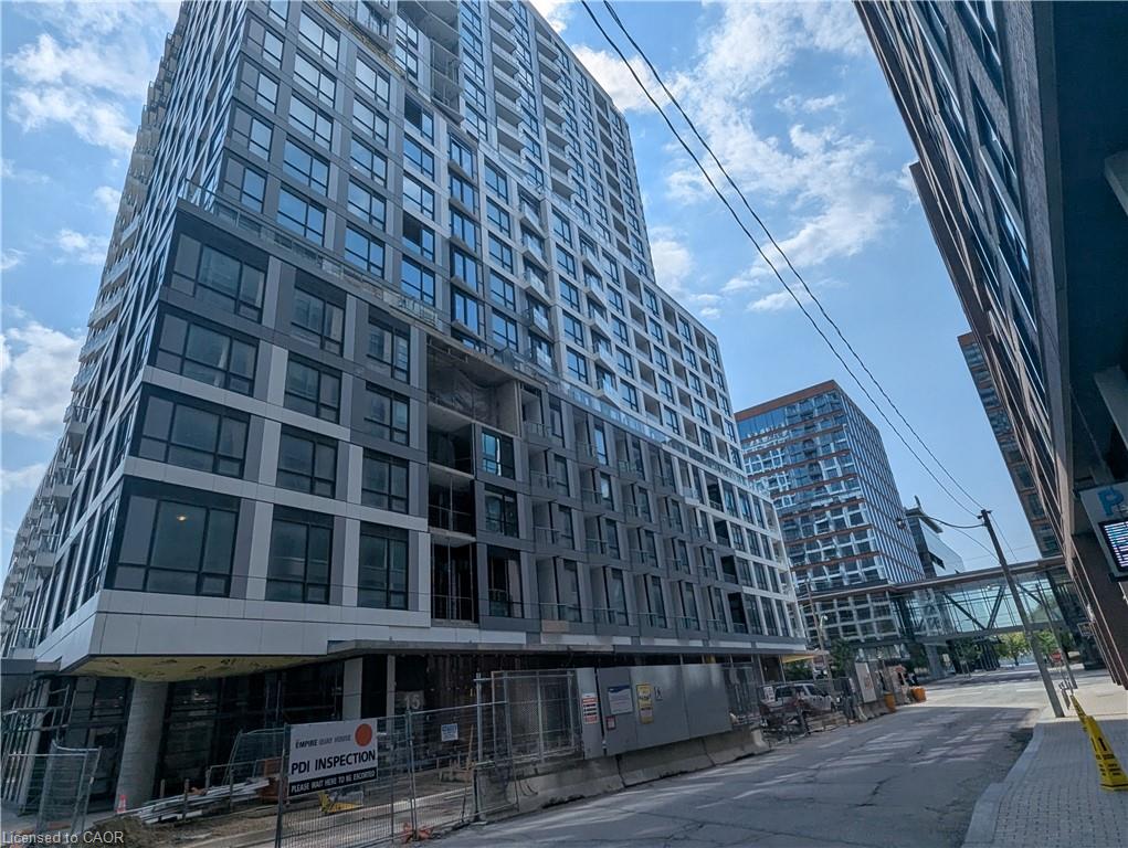 810-15 Richardson Street Property Photo 4