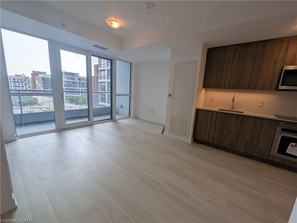 810-15 Richardson Street Property Photo 29