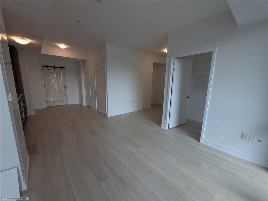 810-15 Richardson Street Property Photo 32