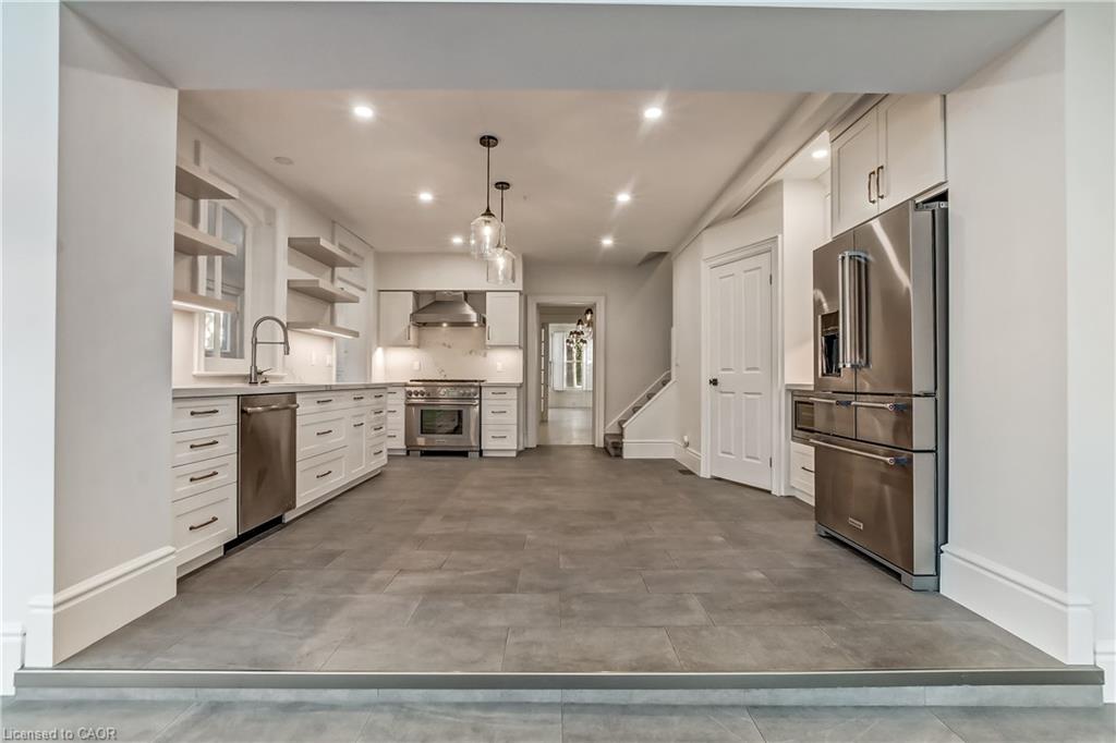 501 George Street Property Photo 15