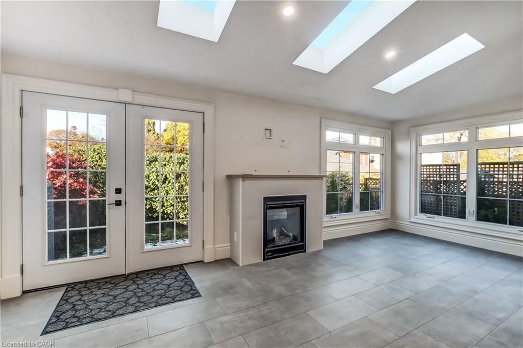 501 George Street Property Photo 20