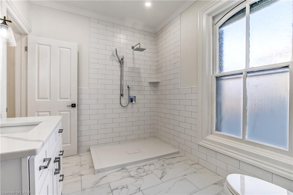 501 George Street Property Photo 27