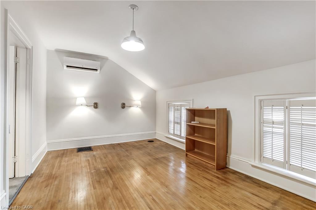 501 George Street Property Photo 29