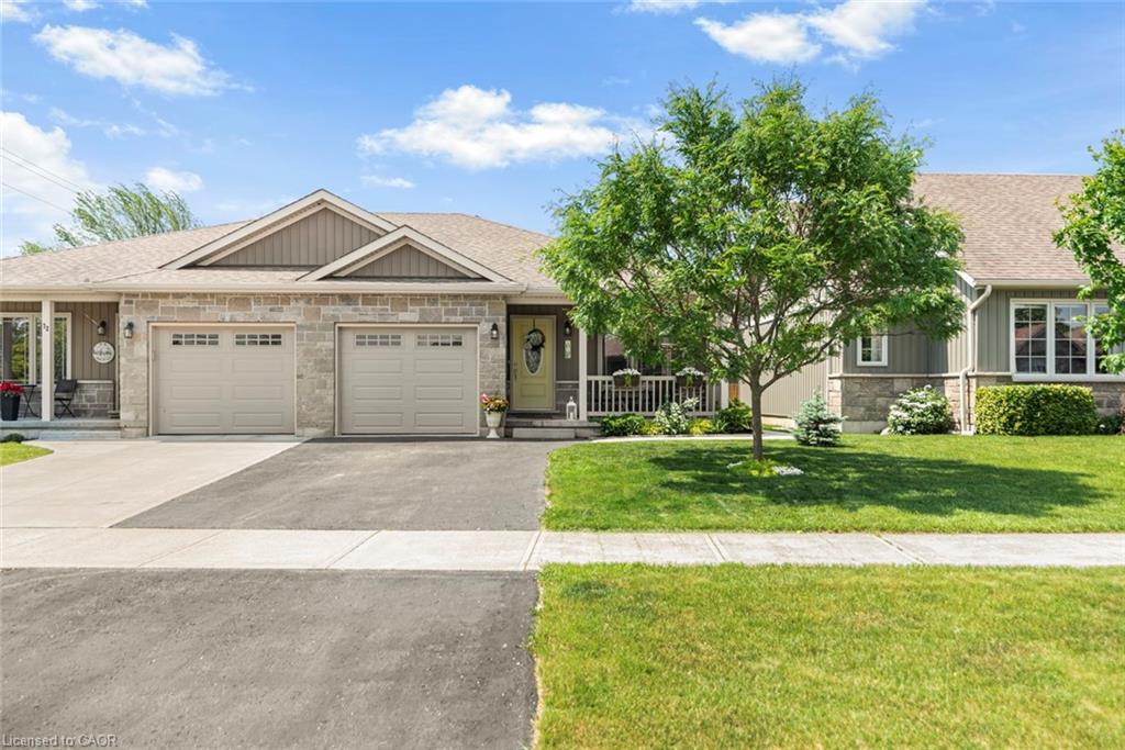 70 Postma Drive Property Photo 1