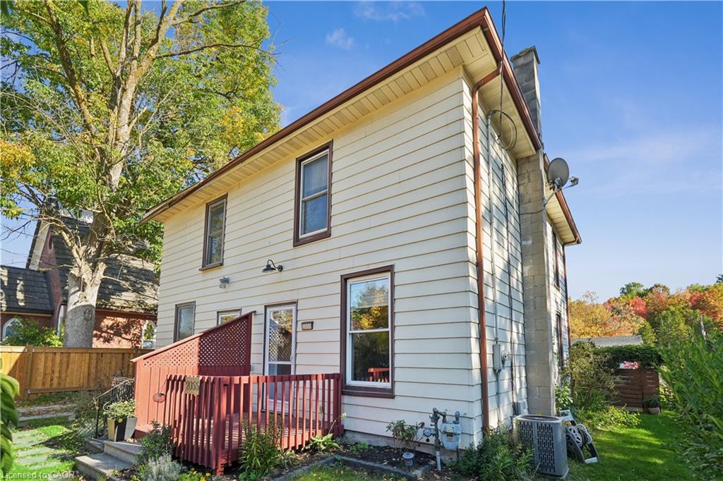 2055 Embleton Road Property Photo 1