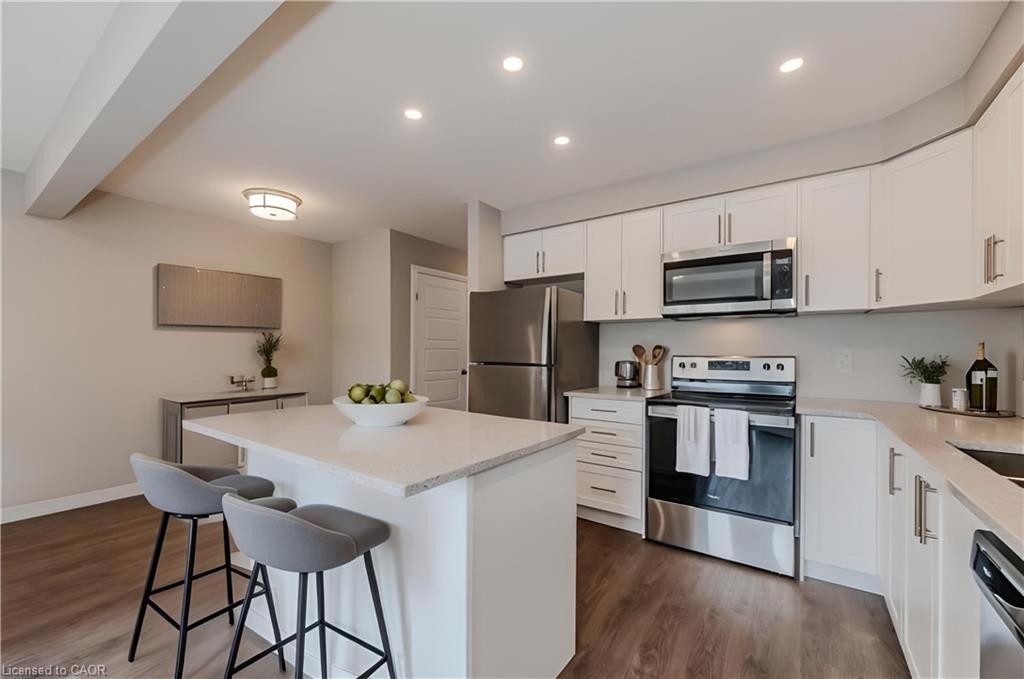 14-86 Erbsville Court Property Photo 1