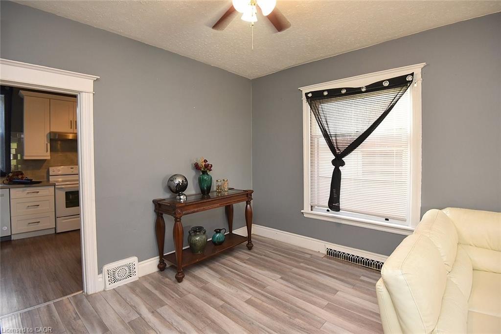 56 Kinrade Avenue Property Photo 7