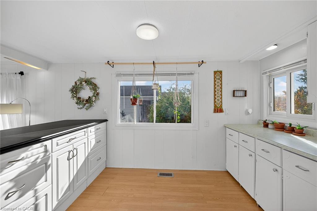 45 Park Lane Property Photo 13