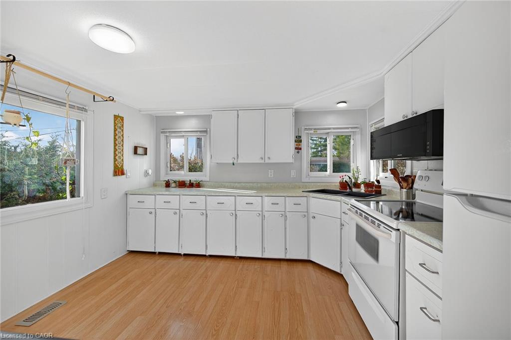45 Park Lane Property Photo 14