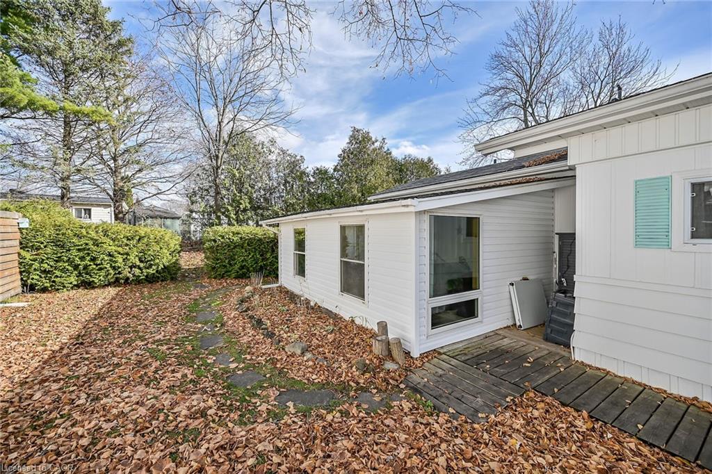 45 Park Lane Property Photo 30