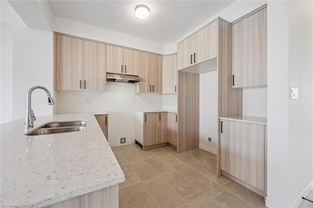 306 Robert Woolner Street Property Photo 6