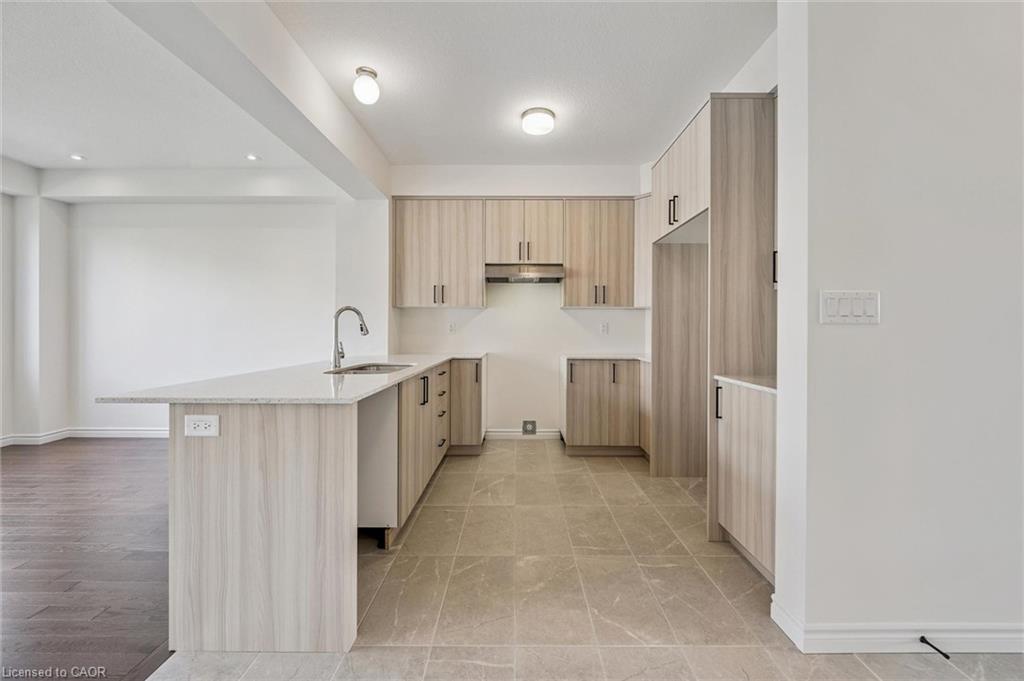 306 Robert Woolner Street Property Photo 7
